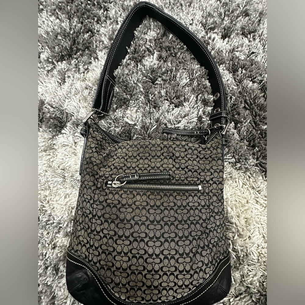 Coach used shoulder bag